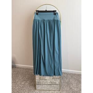 Halara 3-in-1 breezeful maxi skirt